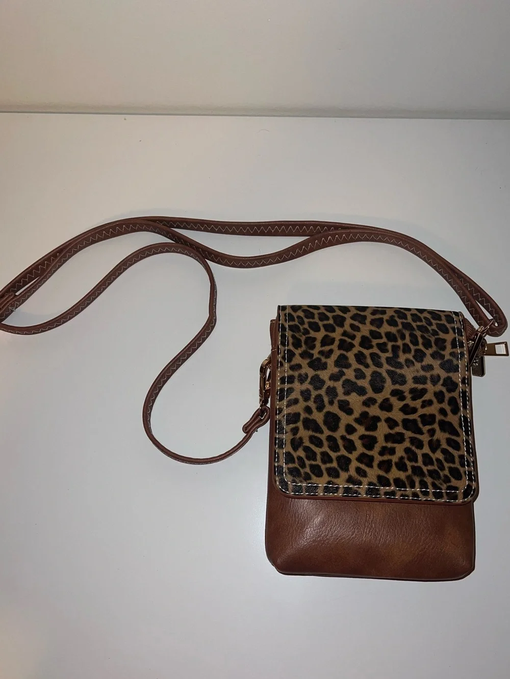 Leopard Print Brown Crossbody Bag - Women’s Stylish Shoulder Bag